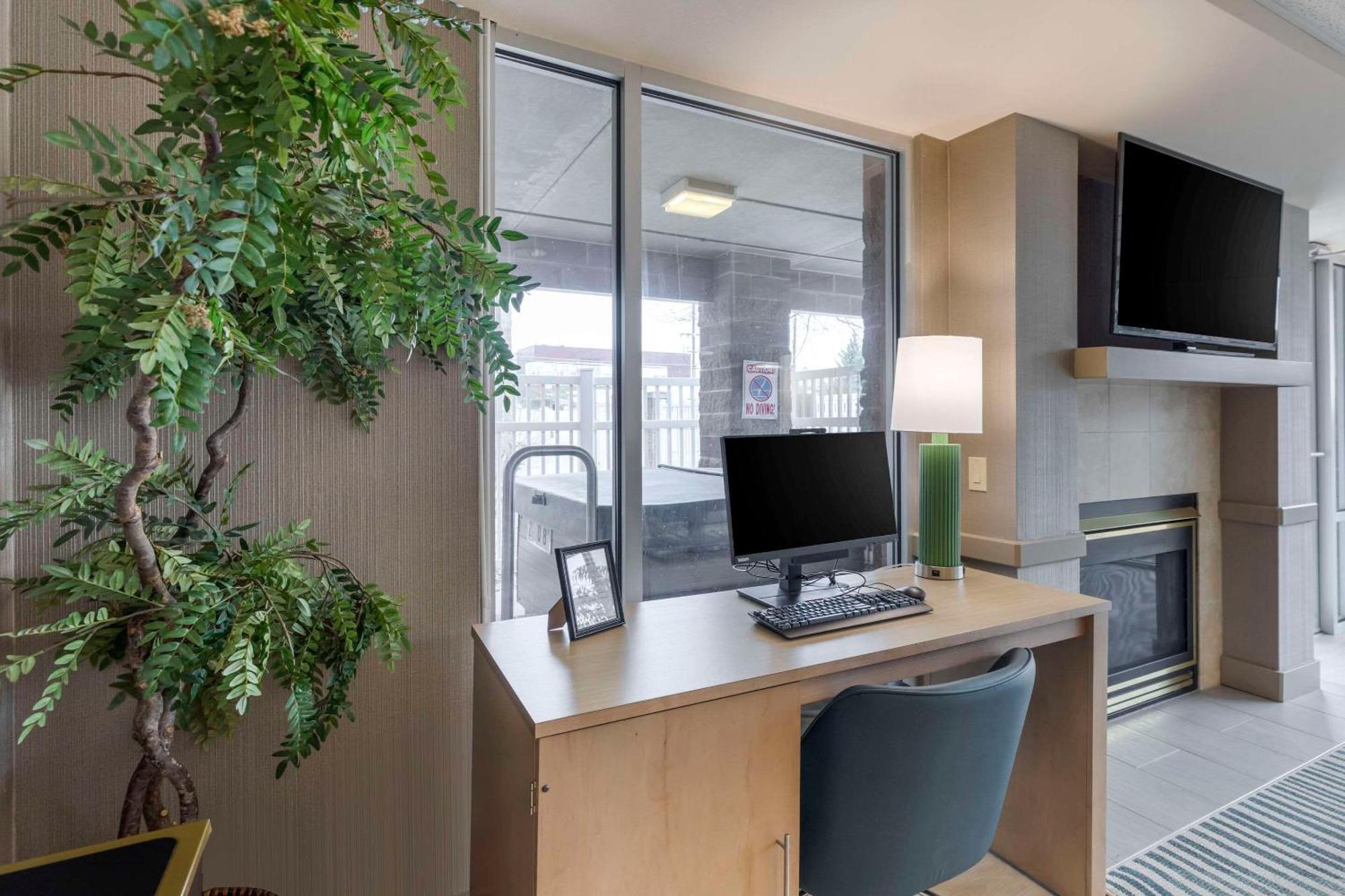 Comfort Inn & Suites Μπόλντερ Εξωτερικό φωτογραφία